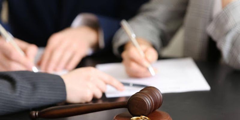 Domestic Violence Defense Lawyer
